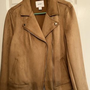 NWTs Old Navy suede lightweight jacket, great for spring. Looks great with jeans